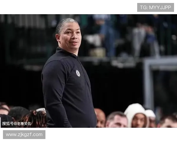 卢指导赞比尔对抗训练表现出色移动能力令人印象深刻